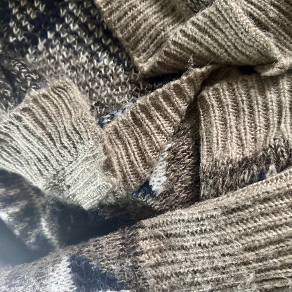 Jack l Asymmetrical High-Low l Cardigan l Size:Small - Picture 6 of 6